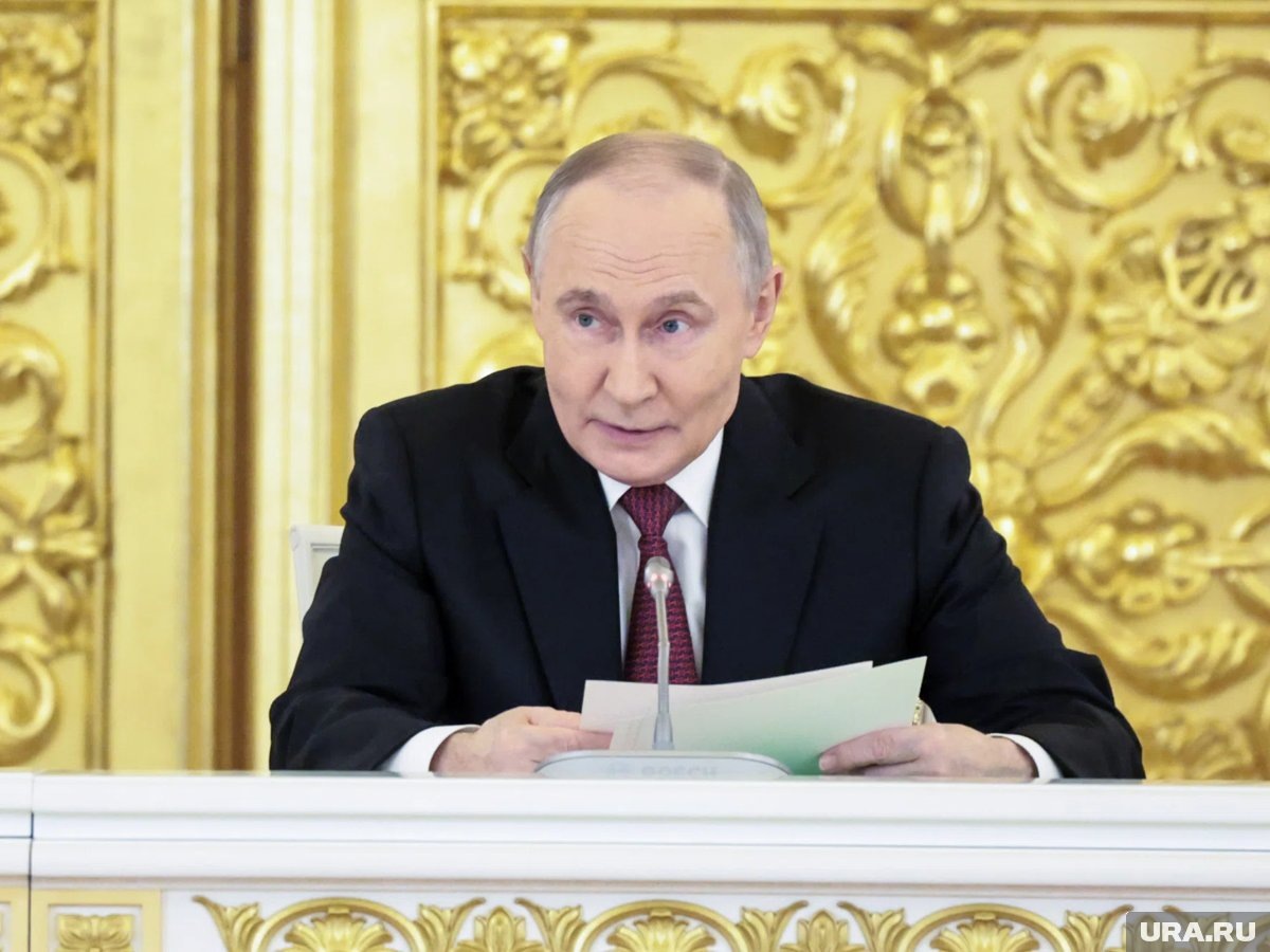     Президент Владимир Путин отреагировал на предложение Дональда Трампа войти в «Совет мира» по Газе