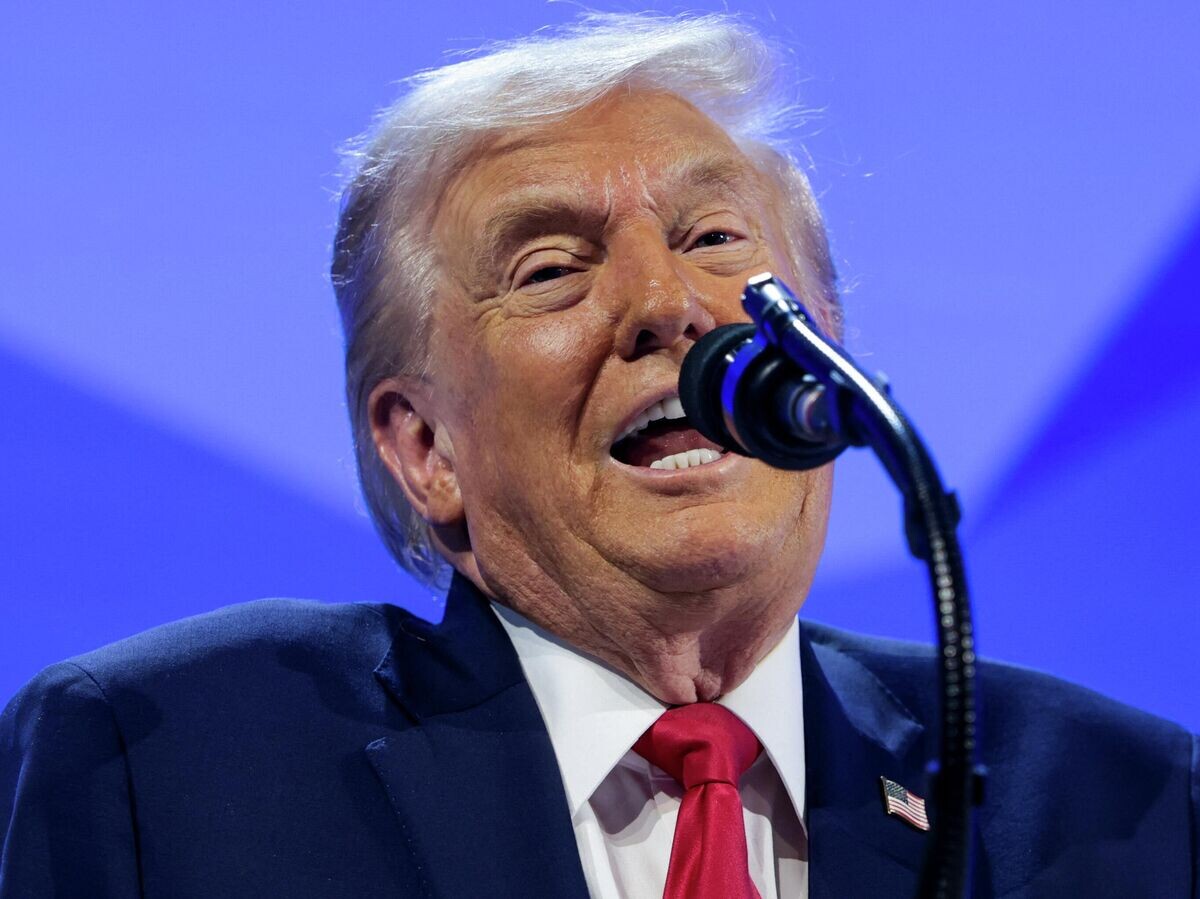    Президент США Дональд Трамп выступает на Всемирном экономическом форуме в Давосе | © REUTERS / Jonathan Ernst