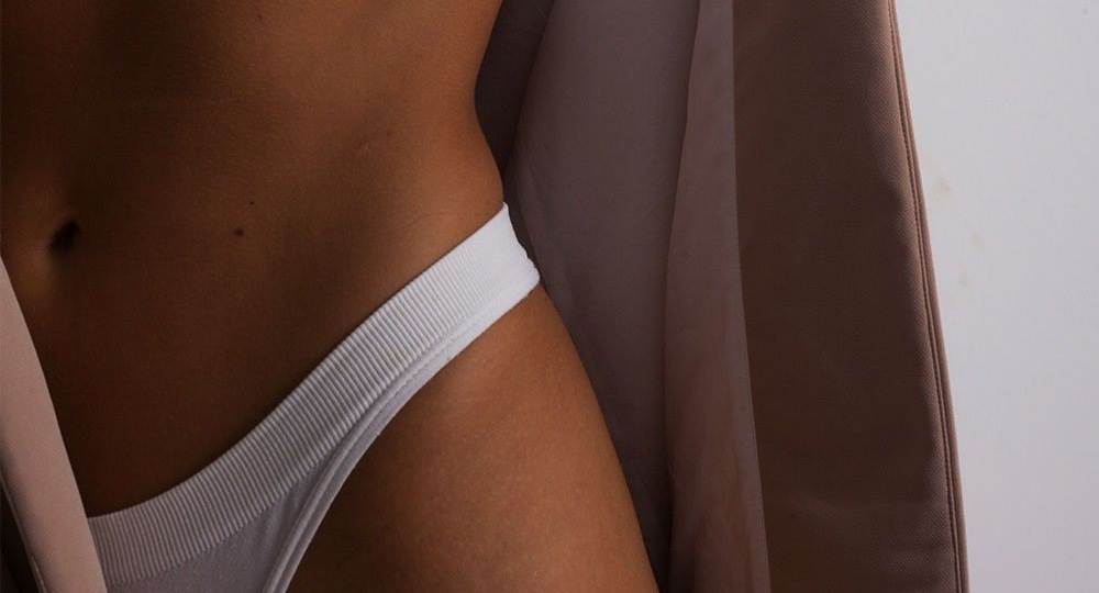 Домашние антицеллюлитные обёртывания: рецепты и техника выполнения