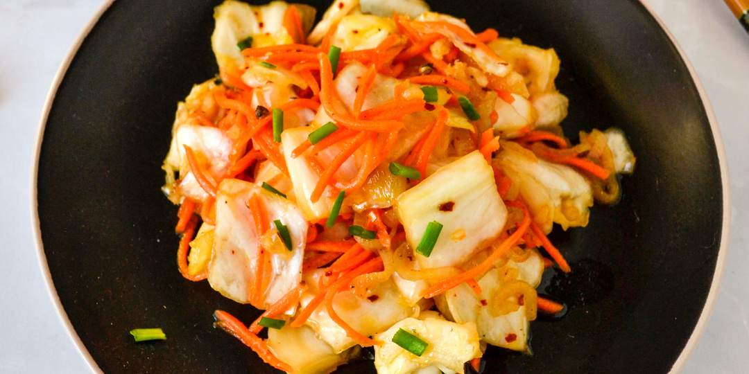 Эта капуста добавит пикантной сочности и хруста ЛЮБОМУ мясному ужину