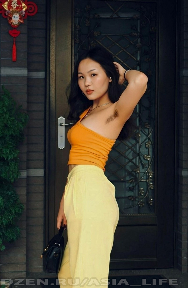 Китаянка в повседневной жизни 