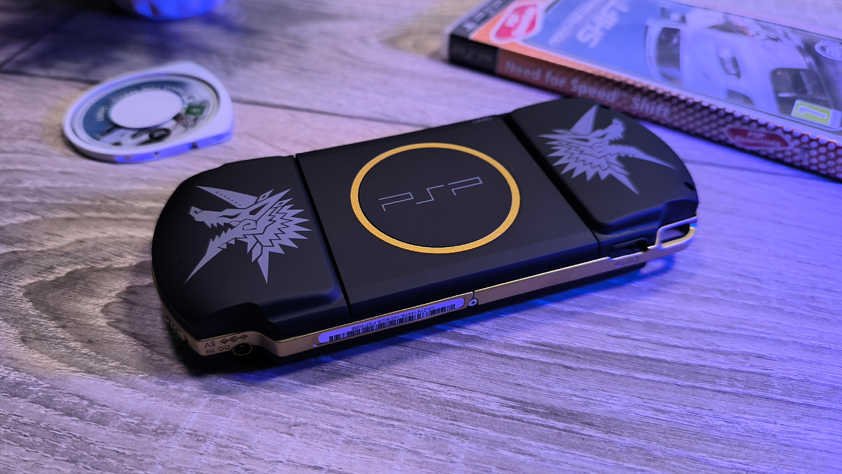 Моя PSP в новеньком корпусе)