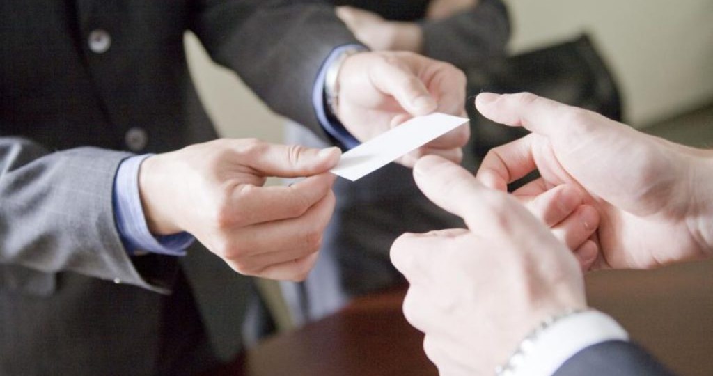 Жесты, которыми ежедневно пользуются корейцы