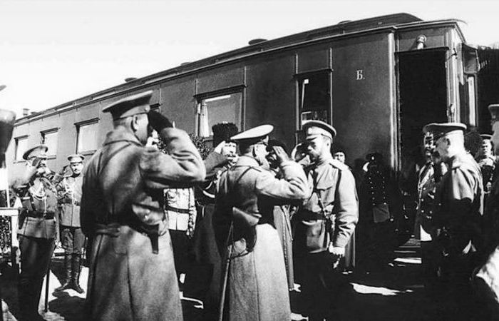 Почему в России ширина дорожной колеи отличается от европейской и американской