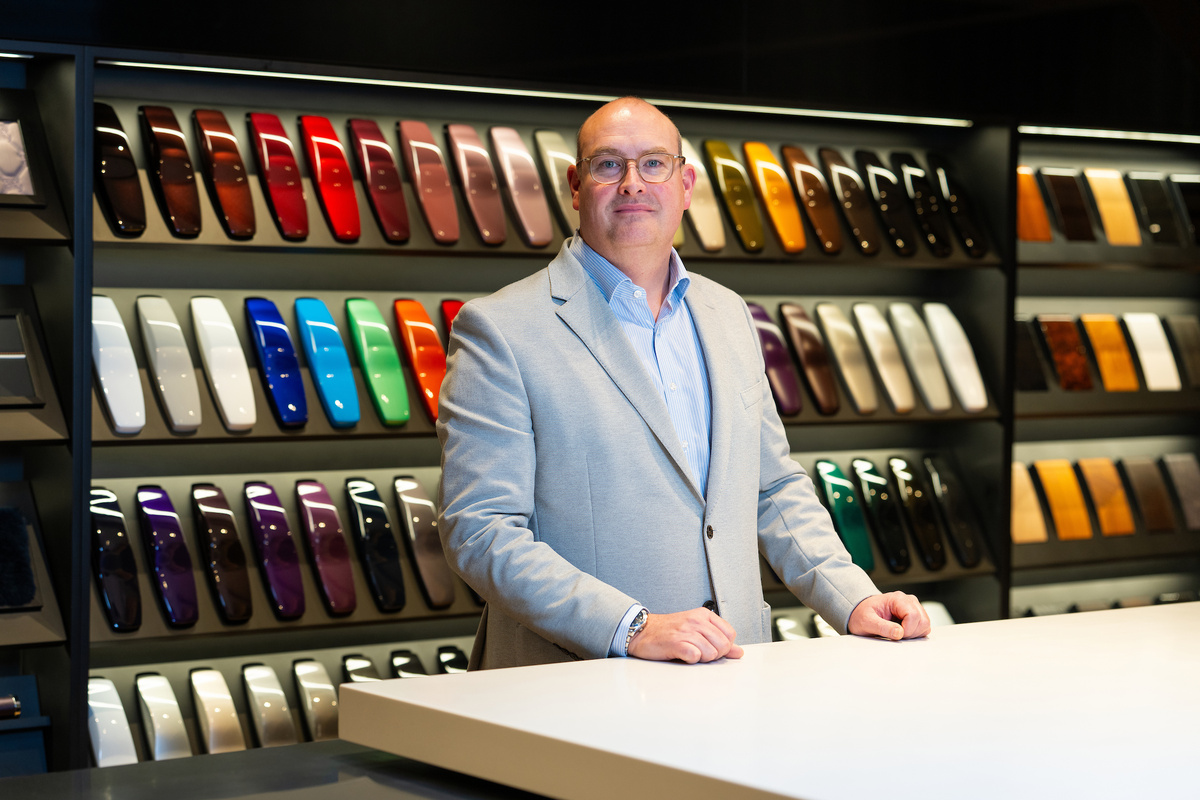 Джон Бекли (John Beckley),новый региональный Директор по Великобритании, Европе и Центральной Азии. Официальное фото Rolls-Royce Motor Cars. 