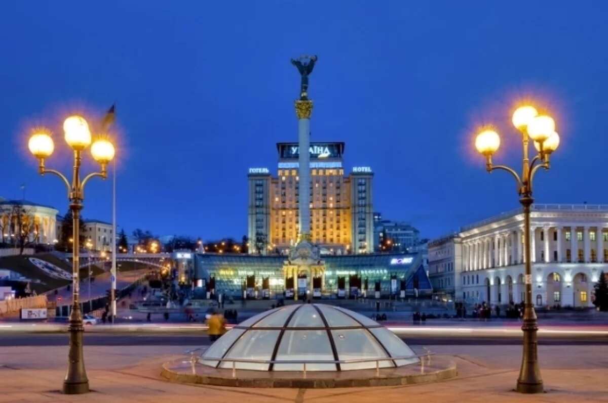    По данным НАБУ, в энергетической сфере отмыли не менее 100 млн долларов.