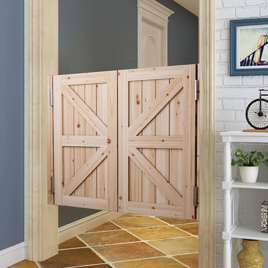 Дверь в кухню: плюсы, минусы, альтернативы