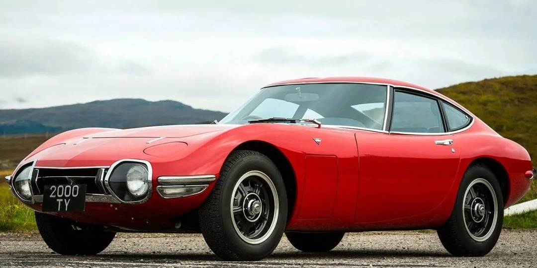 Toyota 2000 GT: японский суперкар, изменивший восприятие бренда