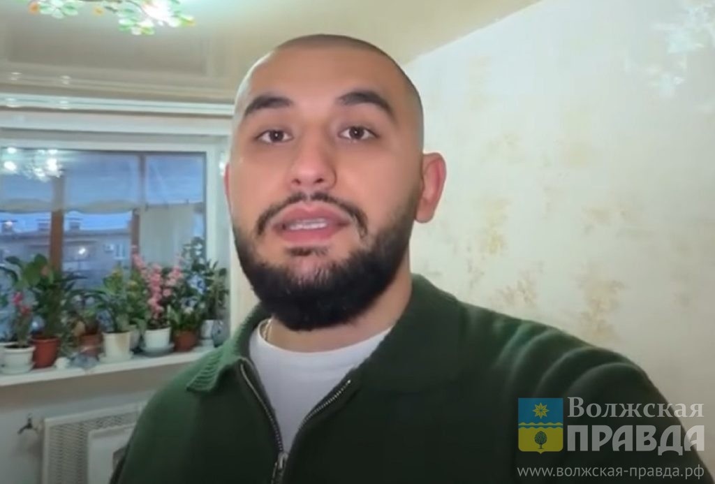 Карен Бадамян. Скриншот с видео из ТГК V1.RU📷    «Эффект Долиной»: волжанин Карен Бадамян получил ключи от арестованной квартиры
