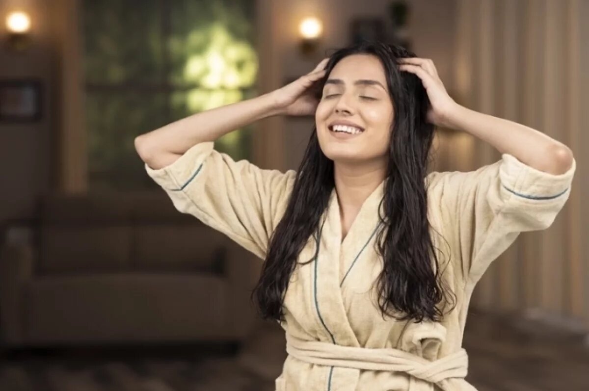    Эмоциональное напряжение часто переходит в физическое. Скованные плечи, зажатая челюсть, напряжённые скулы становятся сигналом для организма: «Мне сложно справляться». Мышечная релаксация позволяет разрядить это напряжение, помогая психике расслабиться, а телу – вернуть лёгкость.