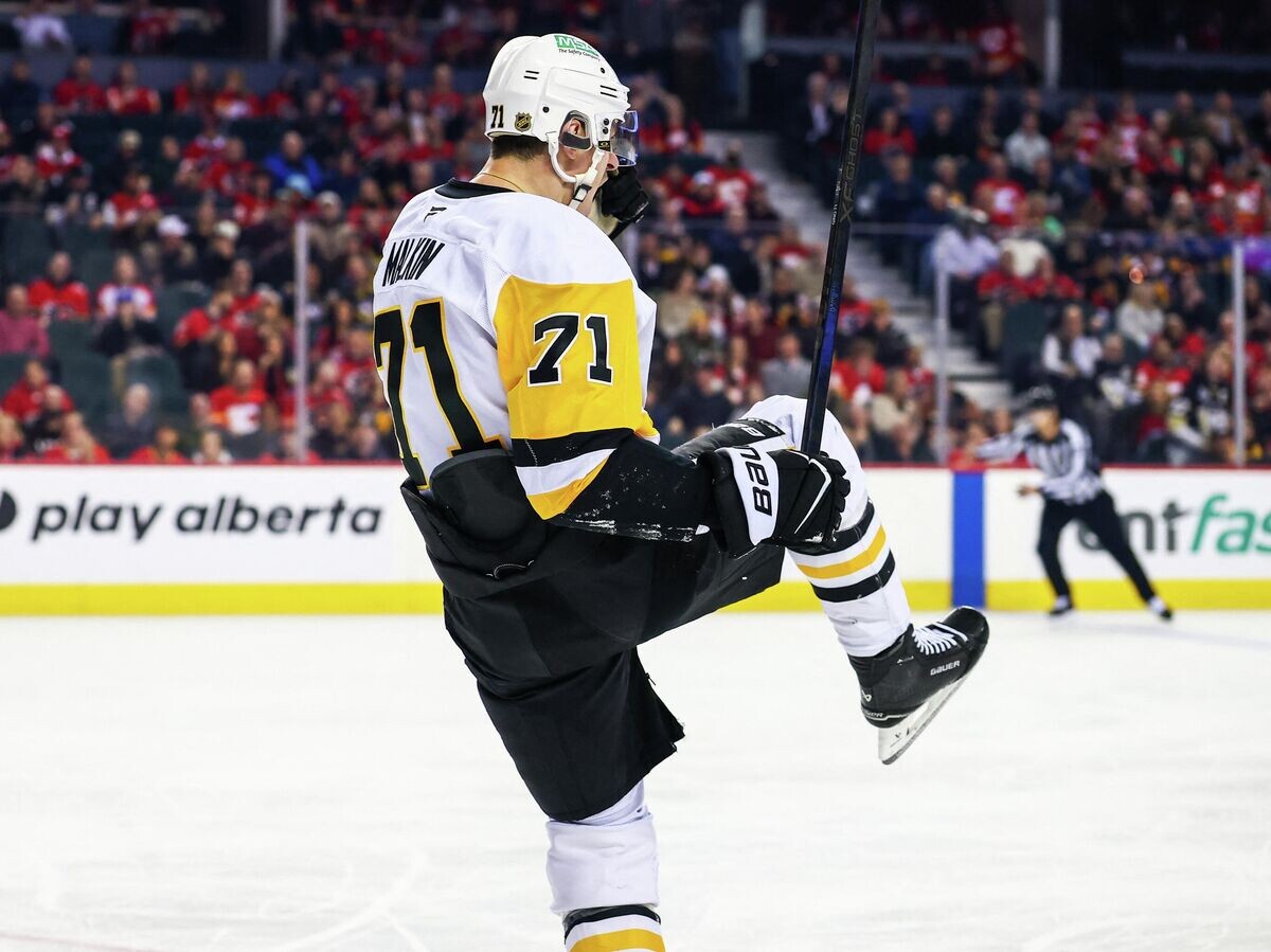    Хоккеист "Питтсбург Пингвинз" Евгений Малкин | © REUTERS / Sergei Belski