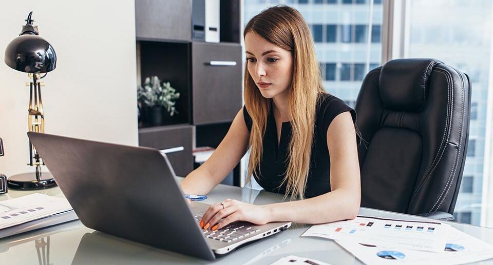    istockphoto.com/undrey