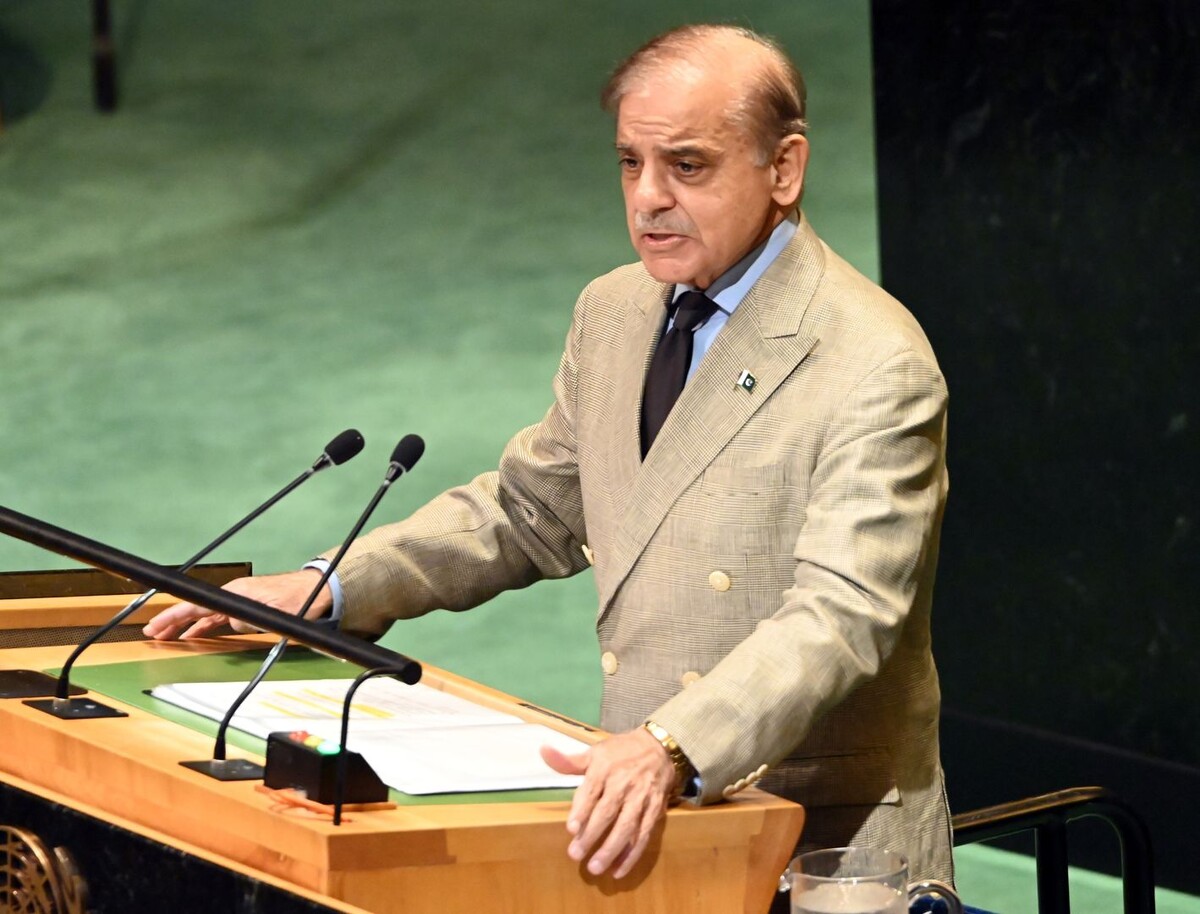    Шехбаз Шариф / Источник: © Kyle Mazza — CNP/Global Look Press