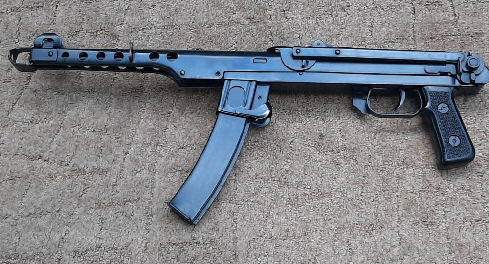 Почему невзрачный ППС-43 утер нос немецкому «Шмайссеру» и стал лучшим пистолетом-пулеметом Второй мировой