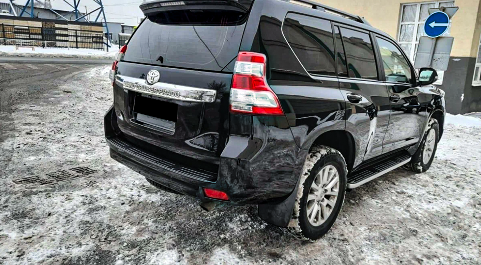 Решил сдать в трейд-ин Toyota Land Cruiser Prado 150 (2014 - 180.000 км). Оценщик давал цену выше рынка, лишь бы я купил у них Tank 500