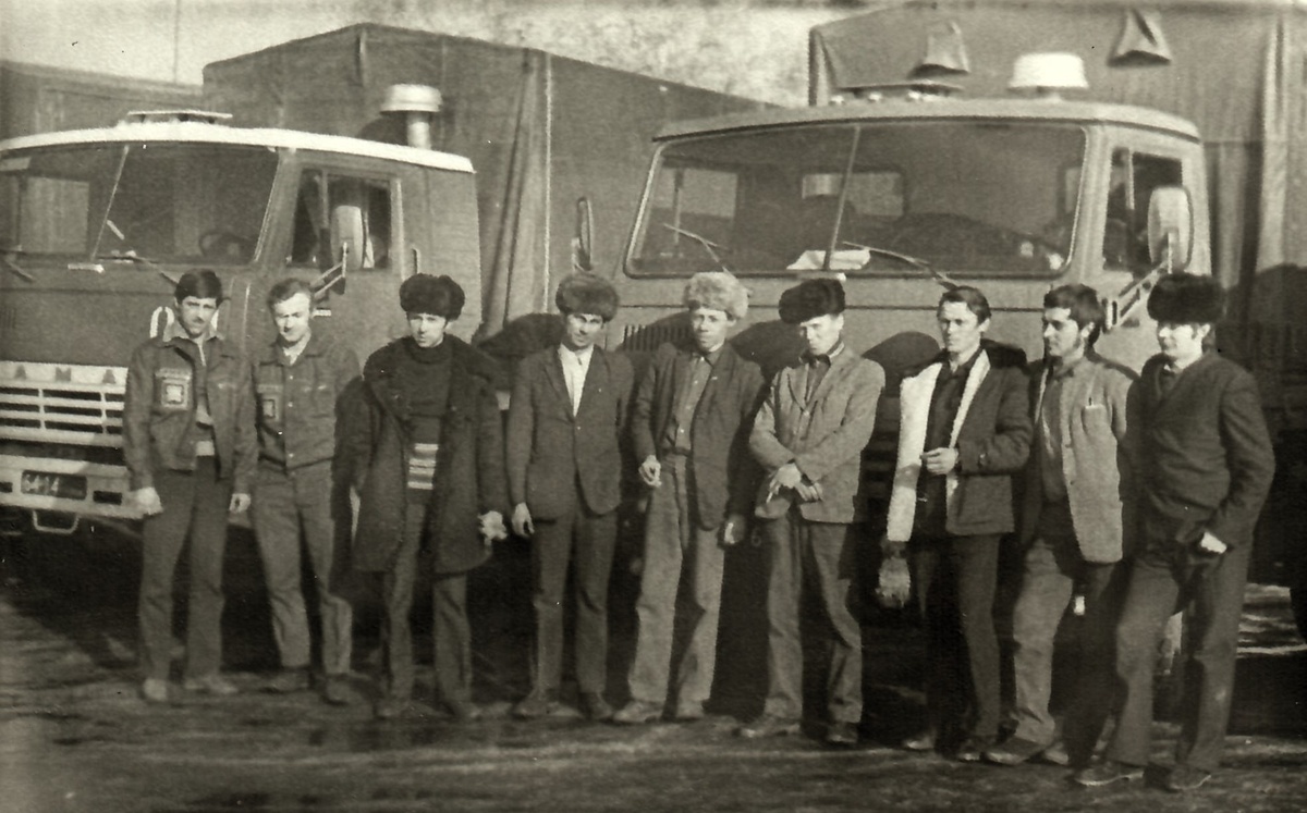 Слева направо: 1. Люльков Владимир. 2. Перетолчин Валерий Васильевич. 3. Рязанцев Александр Иванович.  4. Козаренко Виктор. 5. Красиков Валерий. 6. Коновалов Николай. 7. Матросов Геннадий Иванович. 8. …