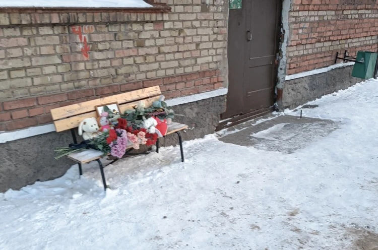 Ссоры в подъезде закончились трагедией: школьницу нашли мертвой в чужом жилье, убица сосед?