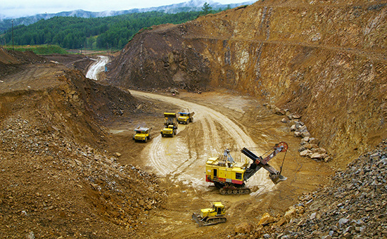 Руководитель Роснедр: В 2025 году воспроизводство запасов золота в России превысило объём добычи