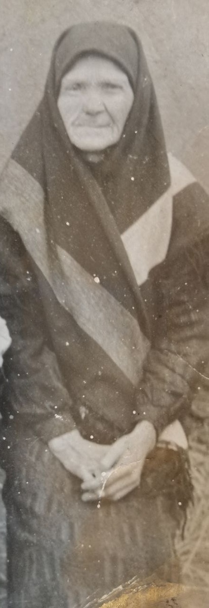 Прабабушка Веденеева Агафья Петровна 1886 гр. Фото автора 1952 г. 