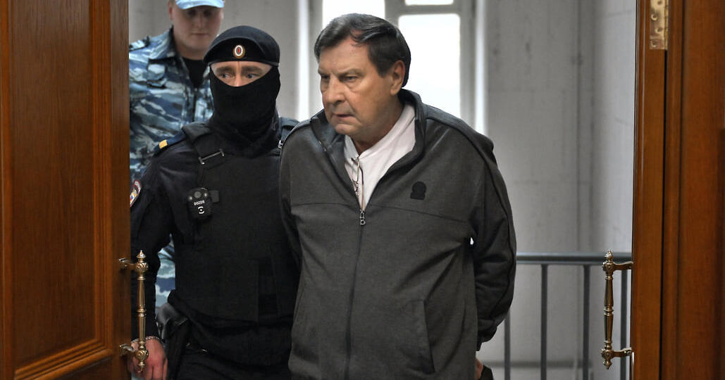 Дело экс-замминистра обороны РФ Булгакова вернули следствию