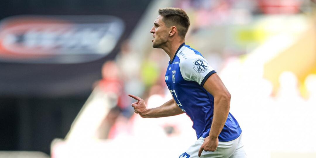 В Спартак может прийти крайний защитник. Он стал открытием РПЛ в первой части чемпионата.