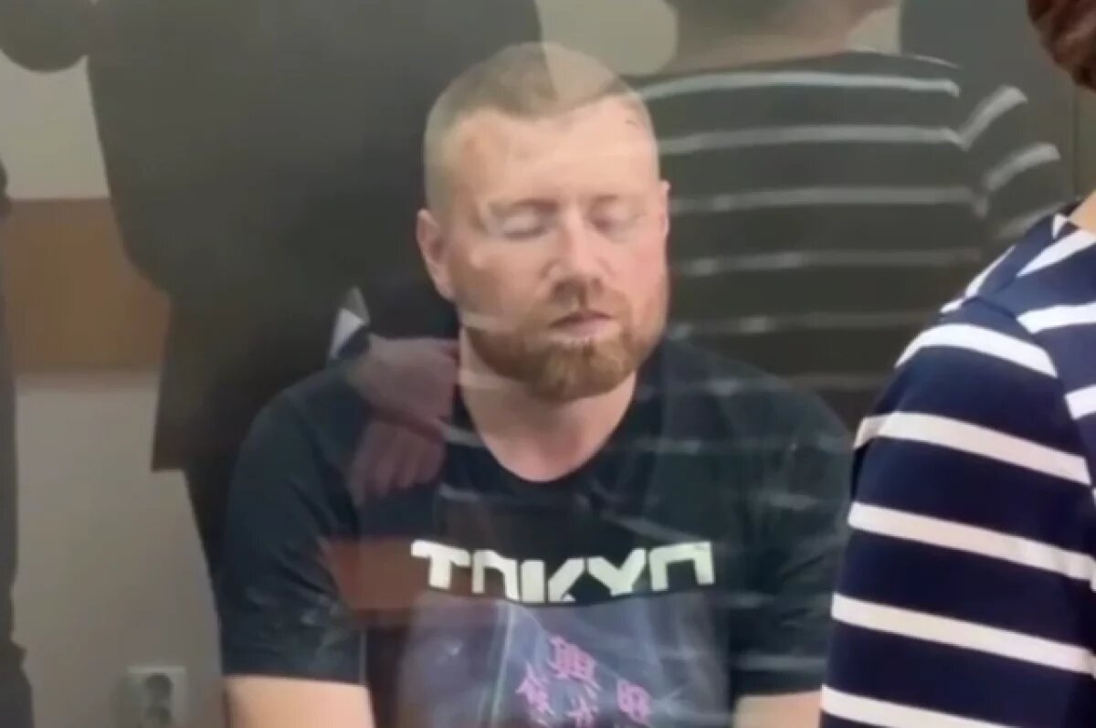    Выбросившего трёхлетнюю дочь с 4 этажа уфимца признали невменяемым