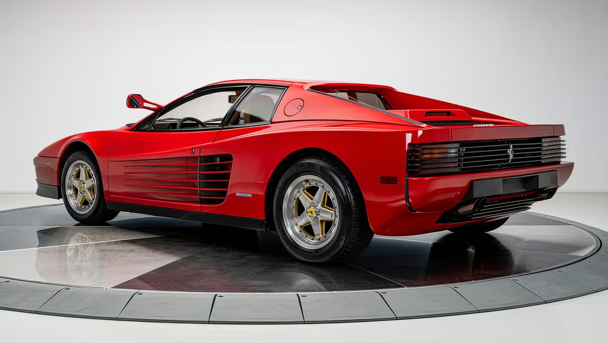 ©Bring a Trailer ©Ferrari