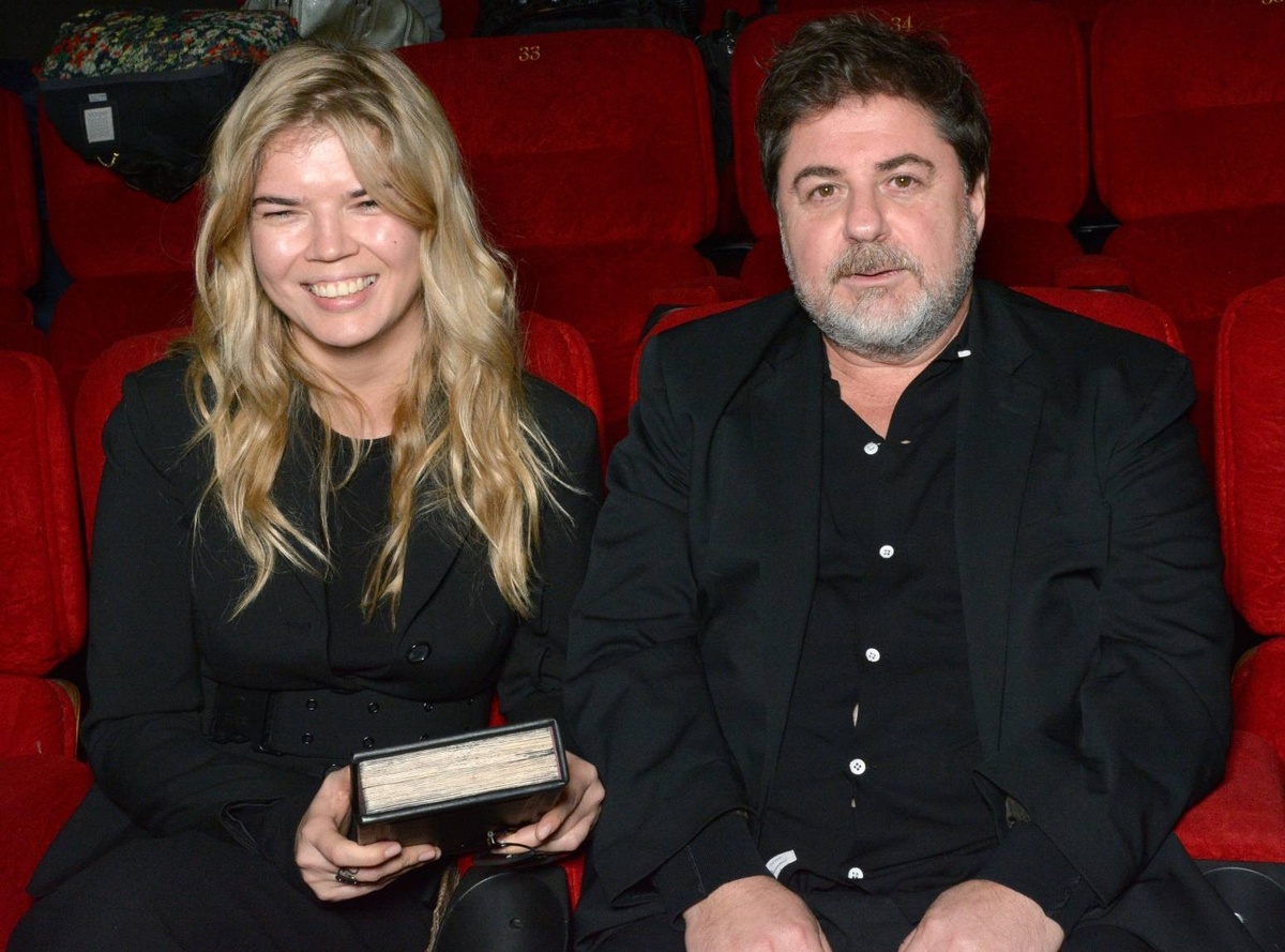    Виктория Галушка и Александр Цекало развелись в 2019 годуPersonastars