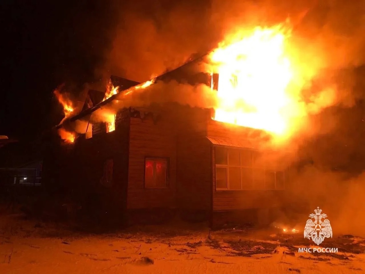    В Елкибаево под Уфой сгорел дом