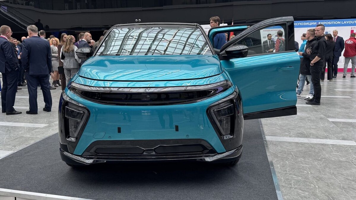    Электромобиль «Атом». Фото Фото Константин Завьялов / «Автоновости дня» с международной промышленной выставки «Иннопром. Беларусь»