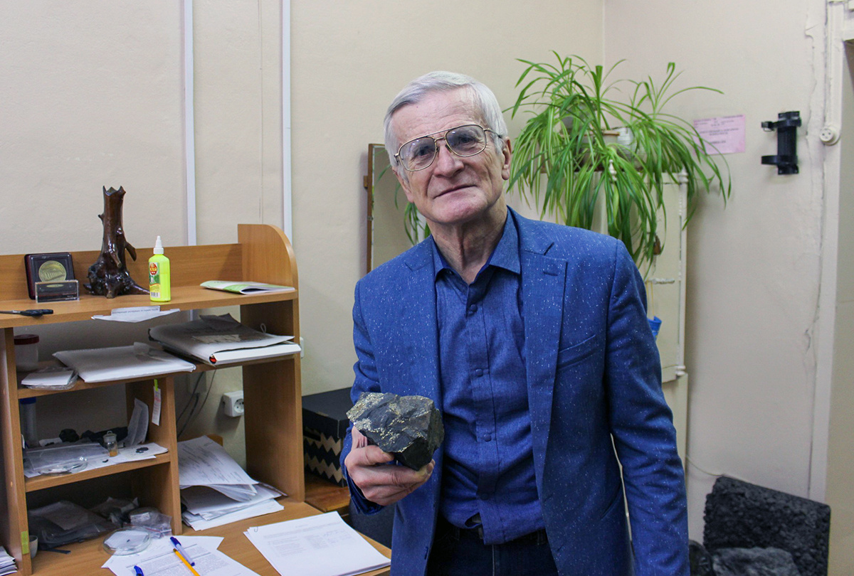    Итальянские ученые подтвердили водоочистительные свойства карельского шунгита© КарНЦ РАН