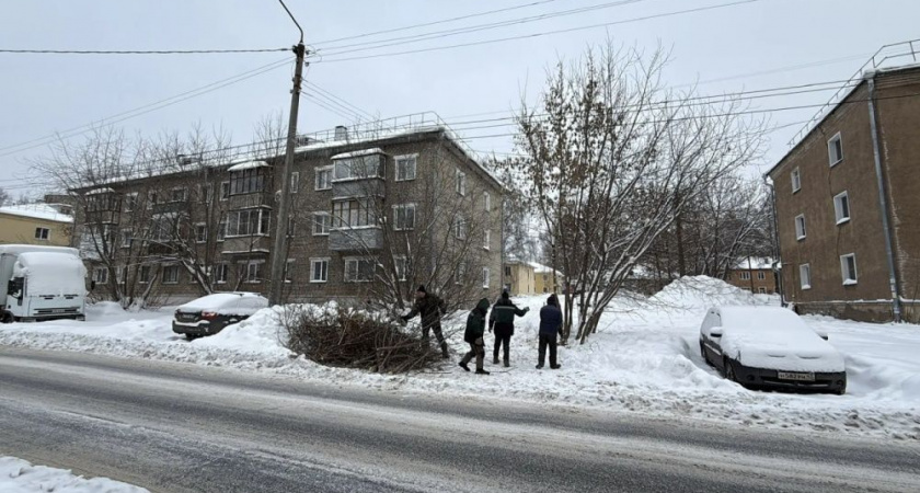    Фото администрации города Кирова
