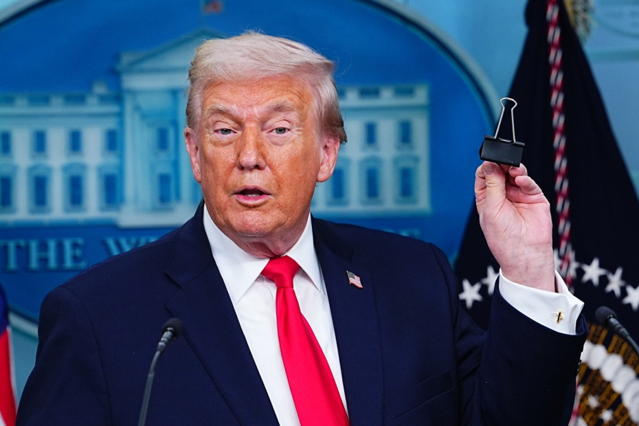    Aaron Schwartz — Pool via CNP/Consolidated News Photos/Global Look Press