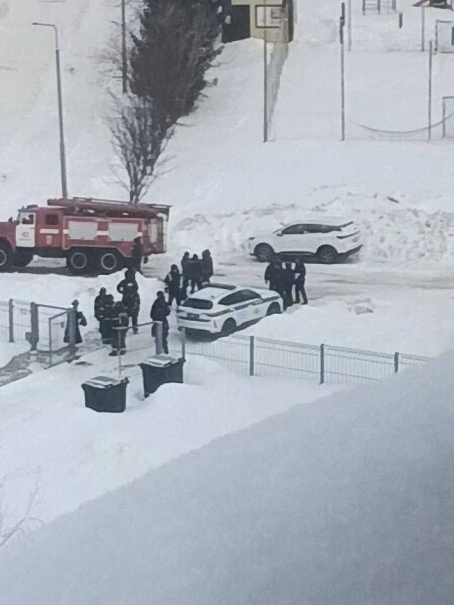    Подросток напал на школу в Татарстане. Источник: t.me/light_nizhnekamsk