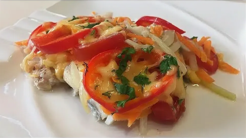 Минатй с овощами