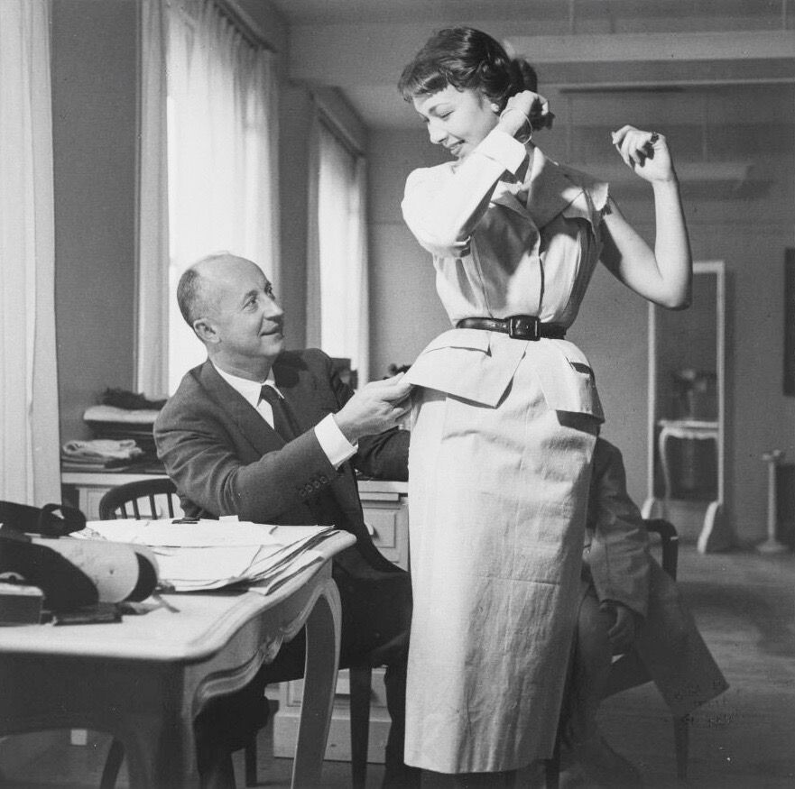 Легендарный французский законодатель моды Кристиан Диор