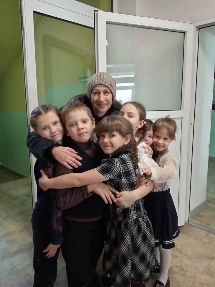    праздник - Международный день объятий Редакция Газеты