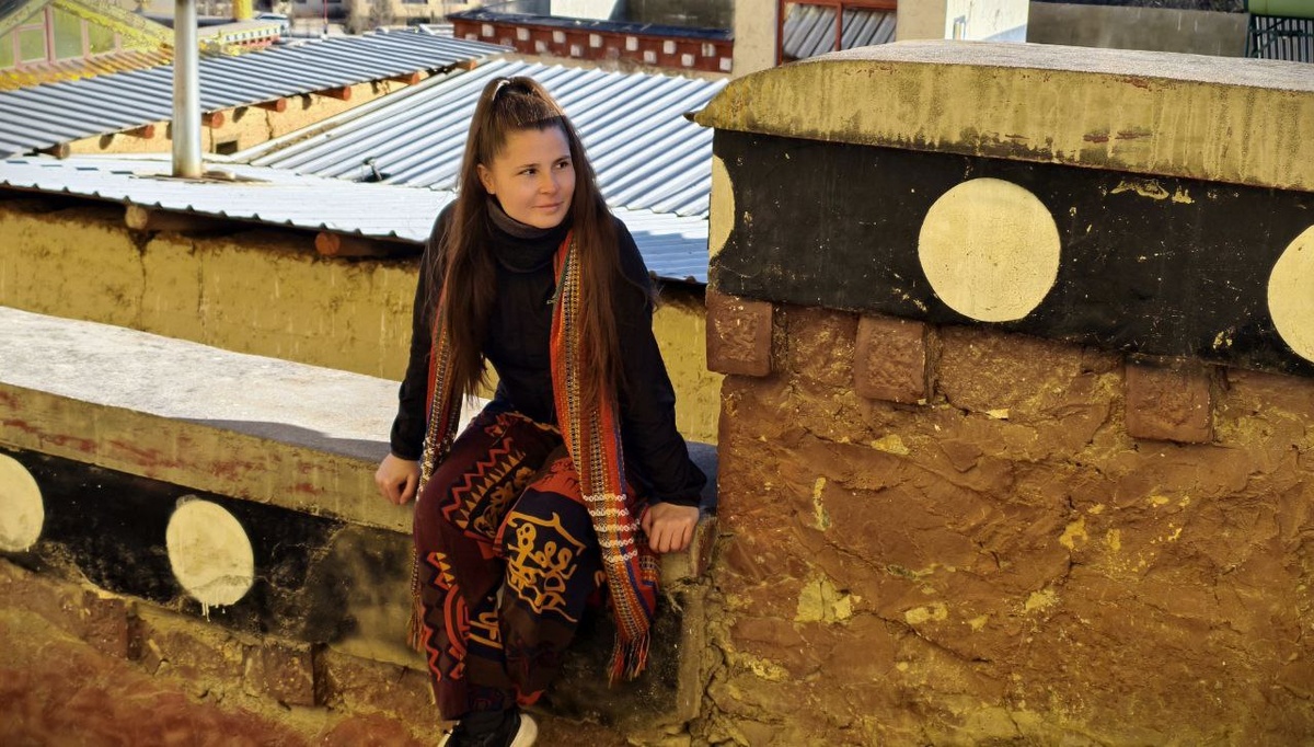 Жительница Ростова-на-Дону Гала Ермошкина задумала совершить кругосветное путешествие, наполненное захватывающими приключениями и новыми открытиями. Фото: ТГ-канал @galaedet