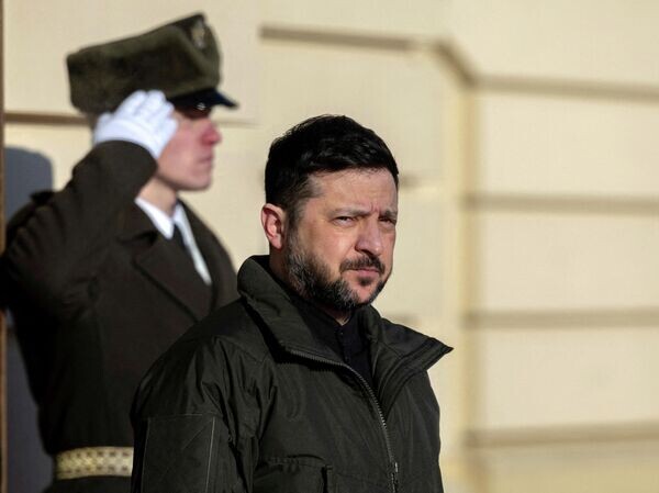    © REUTERS / Thomas Peter