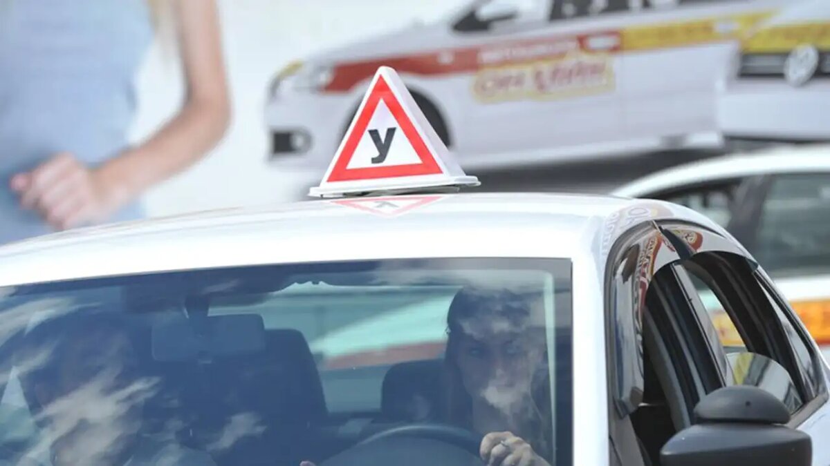     © АГН "Москва"