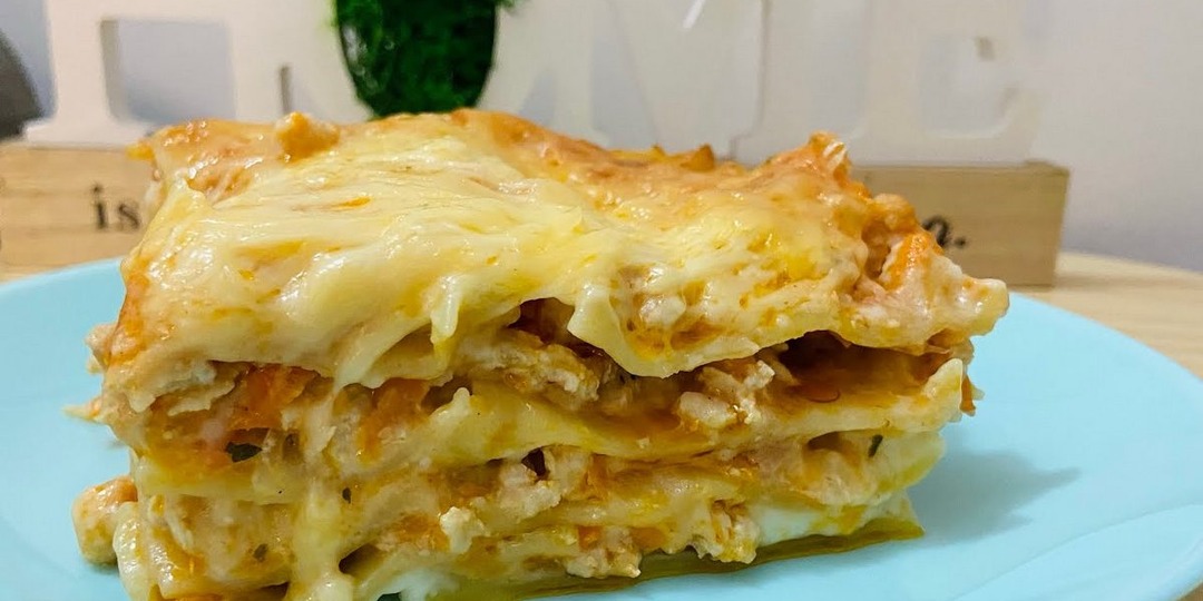 Лазанья с мясным соусом и нежным бешамелем