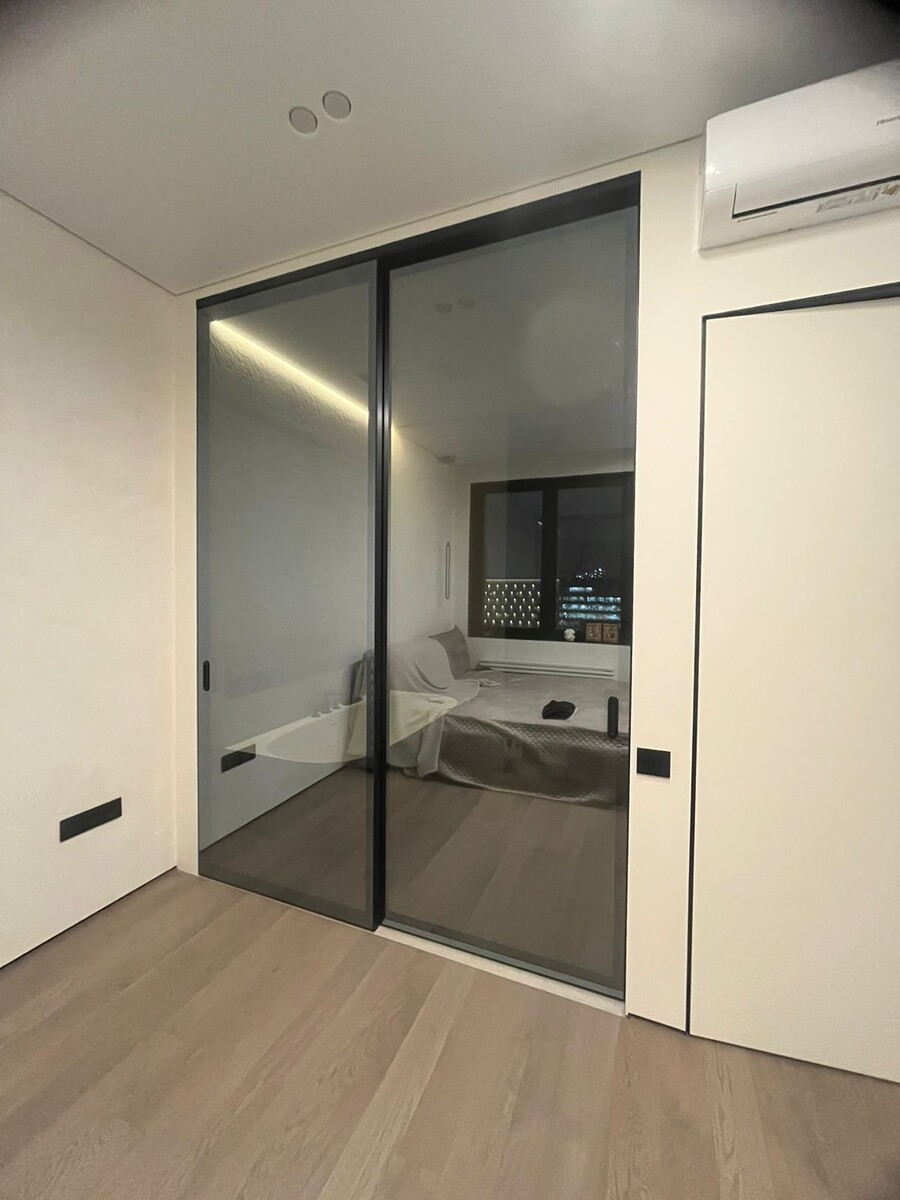 Раздвижная перегородка DORIAN.RU со стклом STOPSOL