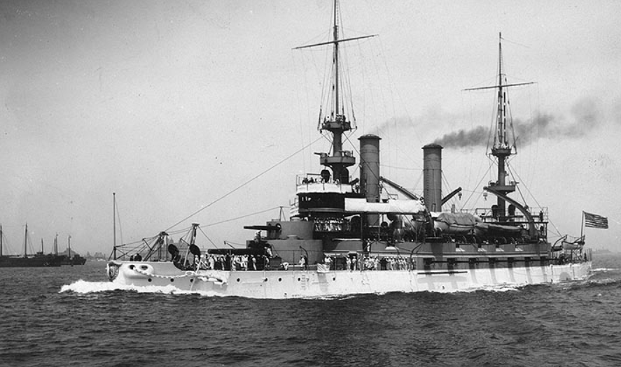 Американский броненосец "Кирсардж"