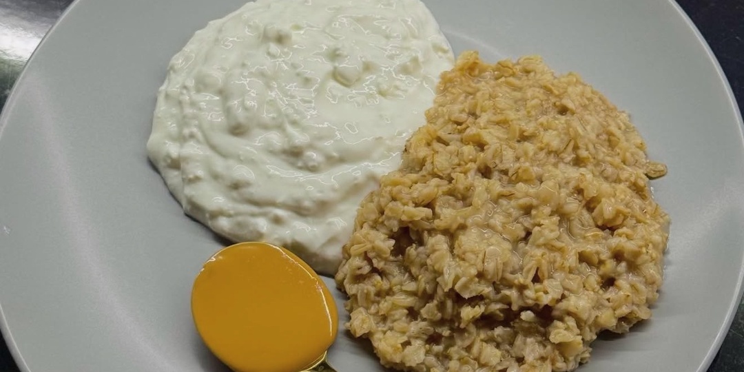 Овсянка и микробиом: когда привычный завтрак становится врагом кишечника