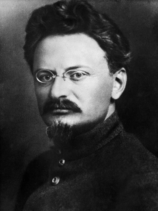 Лейба Бронштейн - Троцкий.