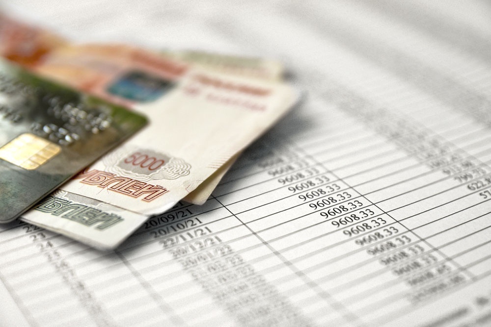    Хотя досрочное погашение ипотеки — ваше право по закону, реальную выгоду приносит только взвешенный выбор между сокращением срока и снижением платежа. Разбираемся, как не прогадать. / Фото: iStock