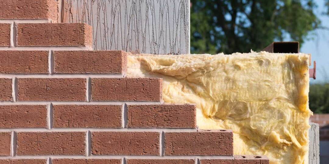 Утеплитель внутри кирпичных стен может обернуться вашей самой большой ошибкой: реальные проблемы, о которых молчат