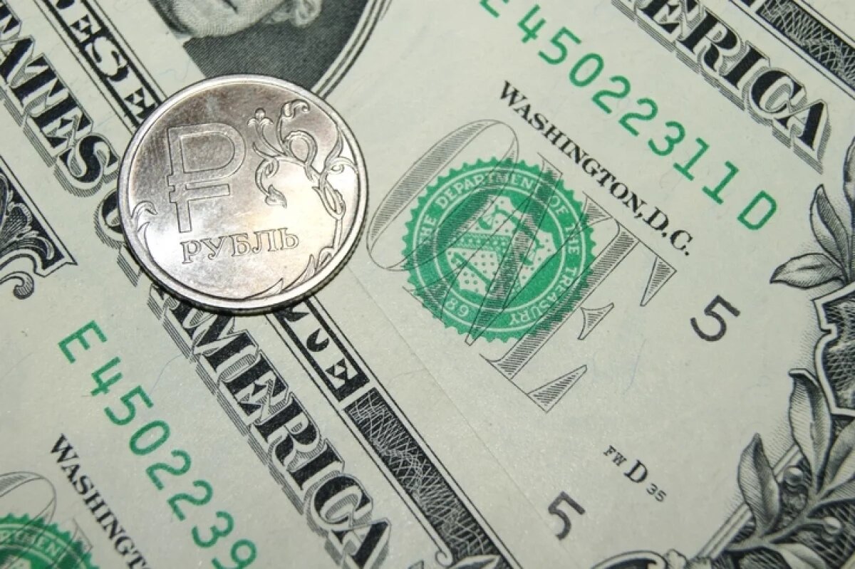    Доллар вполне способен ненадолго погостить ниже 77 рублей, вопрос лишь в том, насколько устойчивым окажется это укрепление после сбора налогов