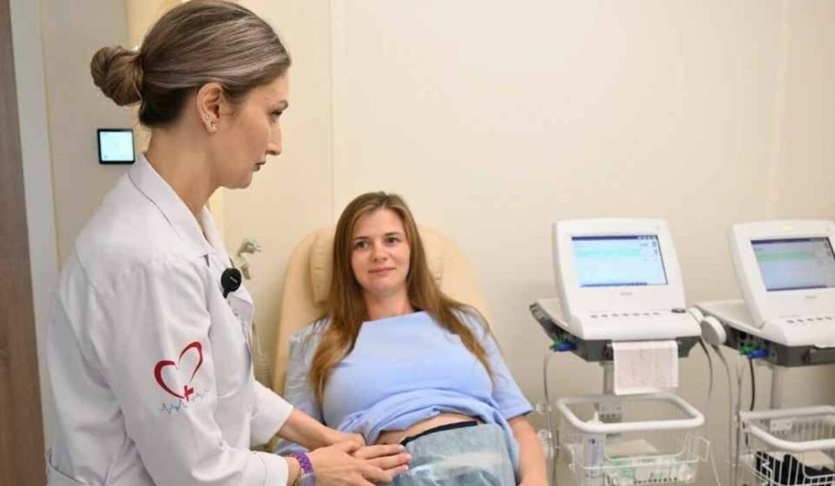     Прием беременной. Источник: spb.kp.ru Автор фото: Михаил Фролов