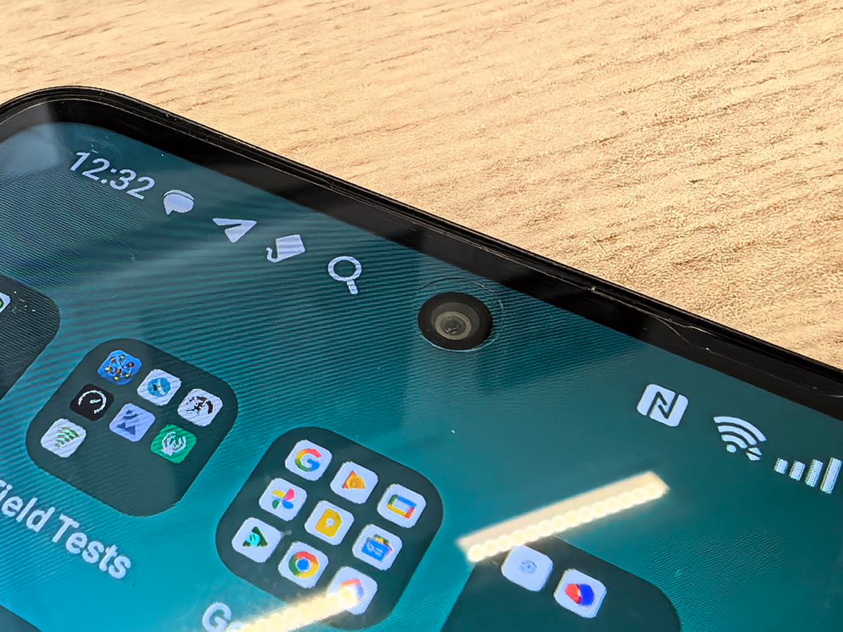 Картинка чёткая, хоть и 720p